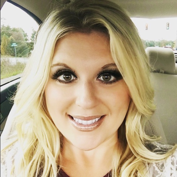 *Becky* - Picture 1 of 1